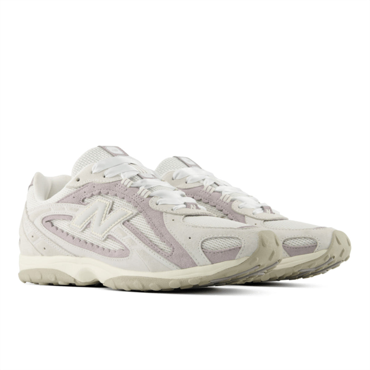 NB 204L Sneaker Womens