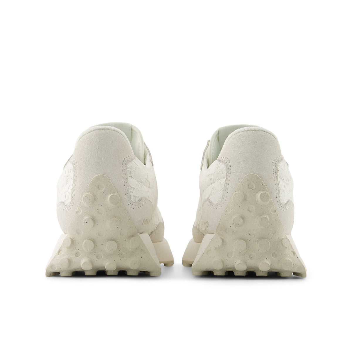 NB 327 Sneaker