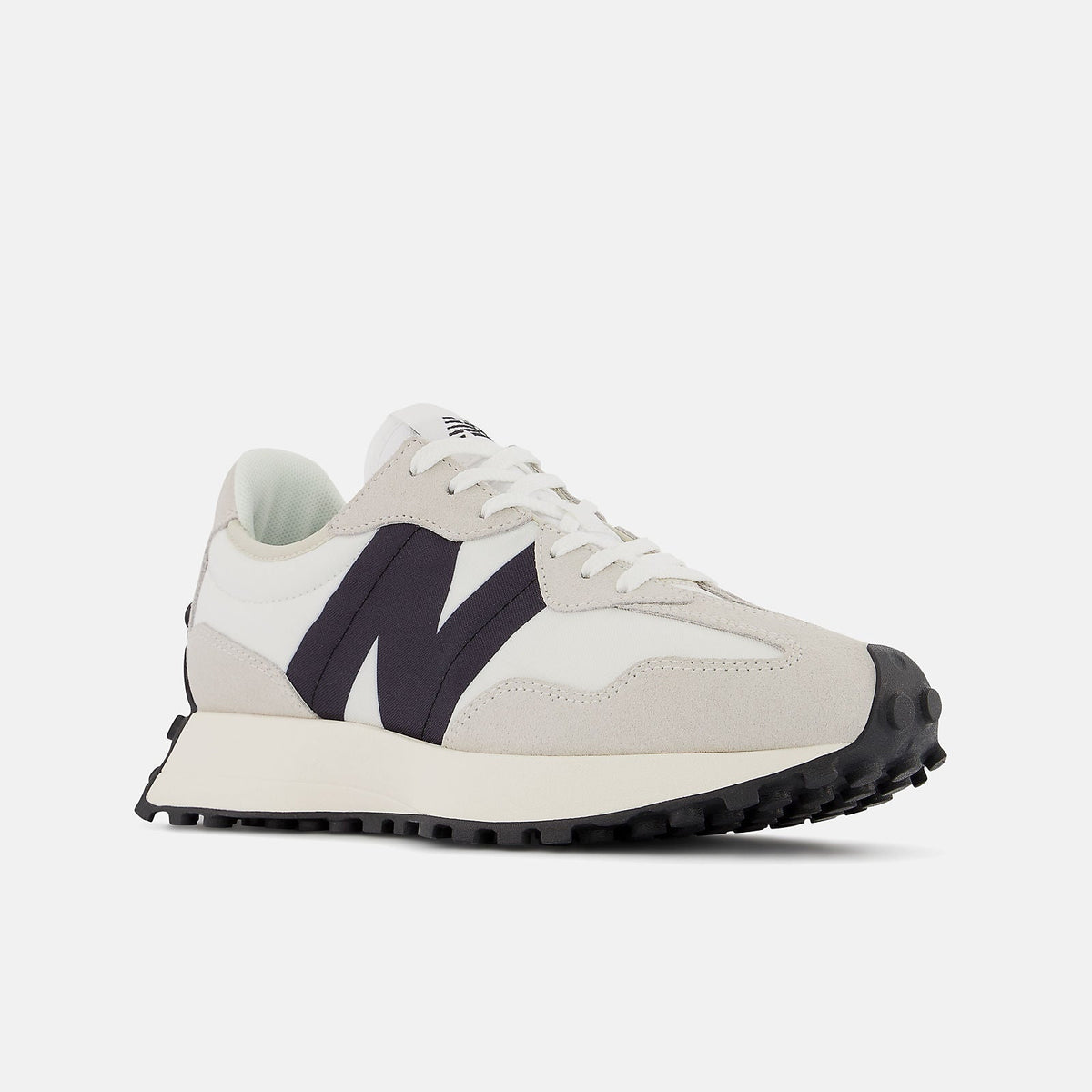 NB 327 Sneaker